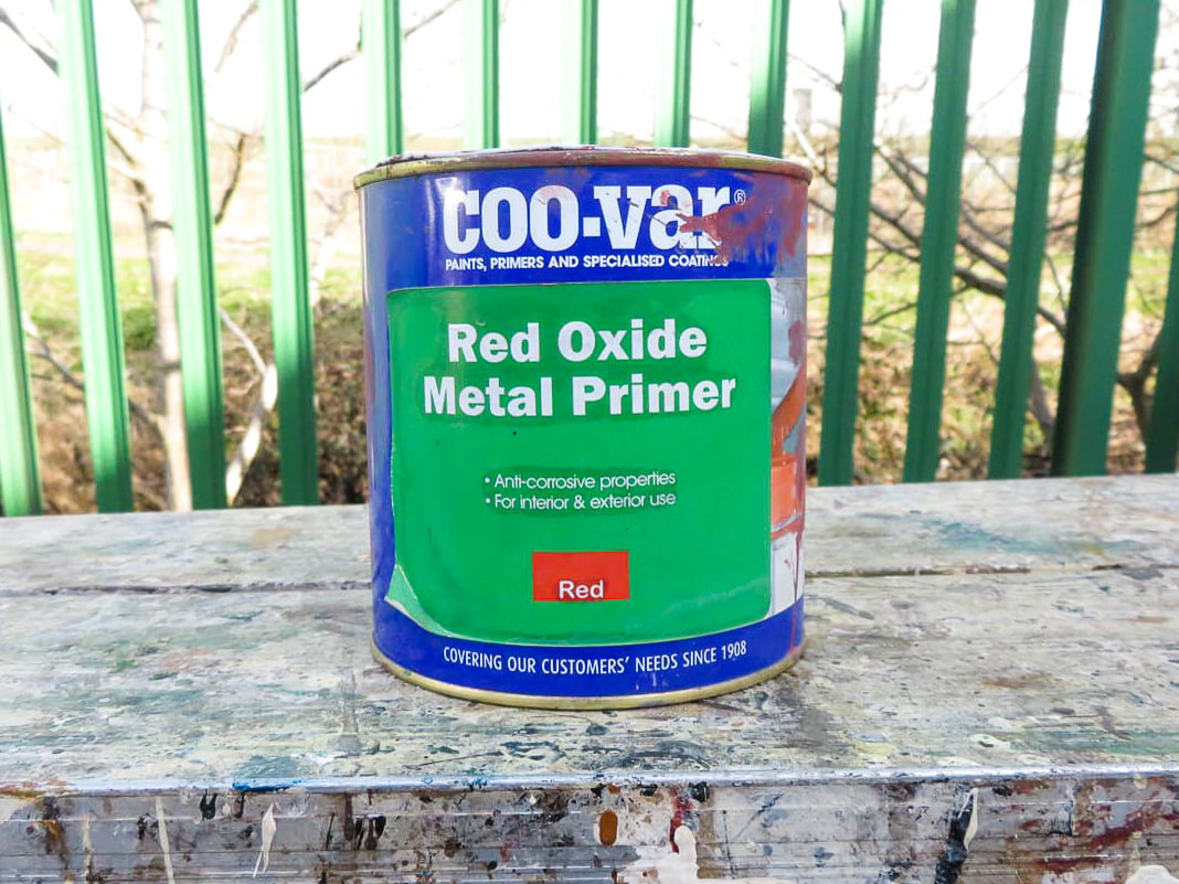 Which kind of paints do I use for painting metal?