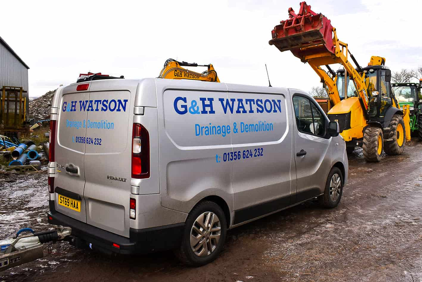 Van lettering in Dundee