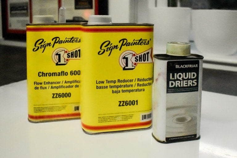 Thinners for signwriting paints