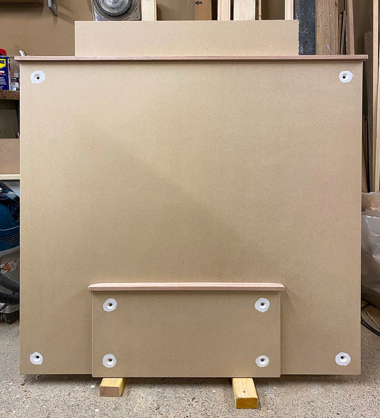 Wooden signs Falkland