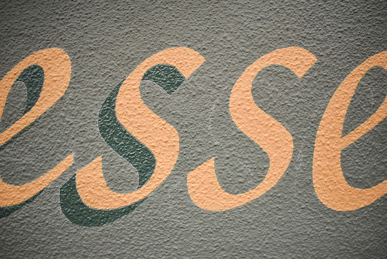 Painting signs and lettering in Blairgowrie