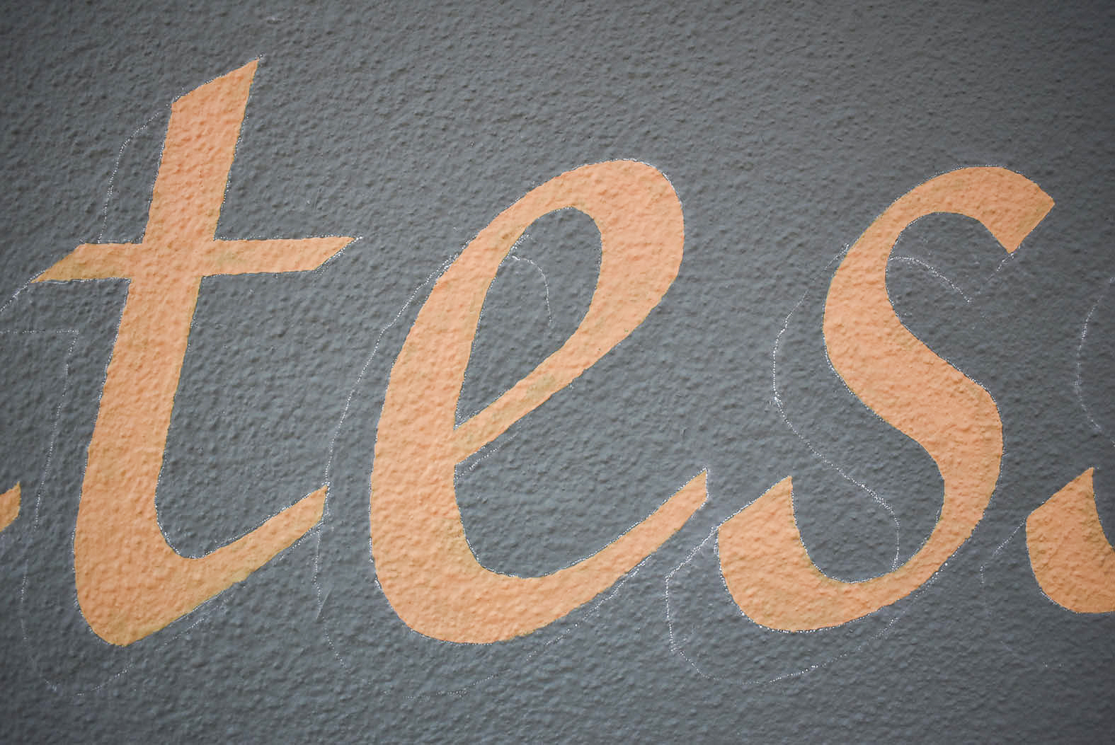 Sign painting shopfronts in Blairgowrie